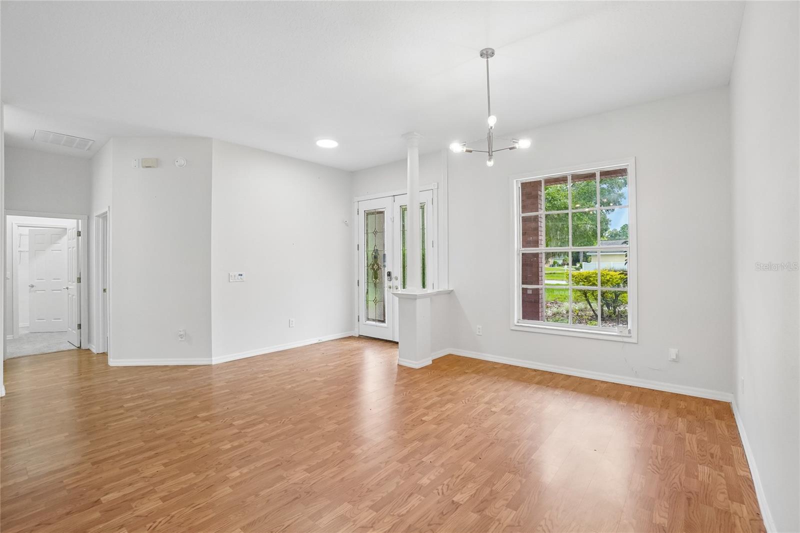 17718 Crystal Cove Pl Property Photo 9