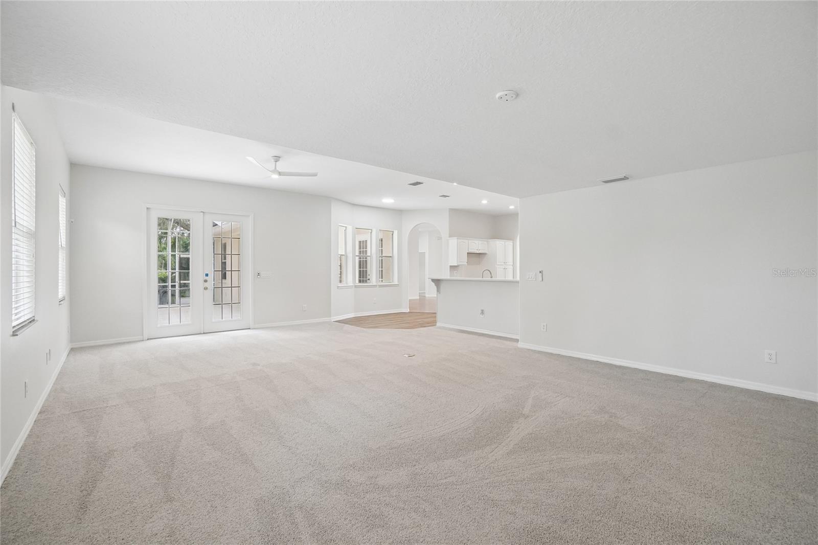 17718 Crystal Cove Pl Property Photo 10