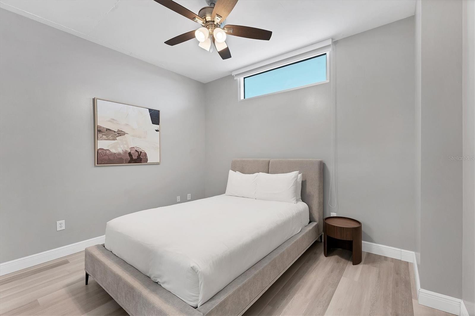 525 E Jackson Street #705 Property Photo 3