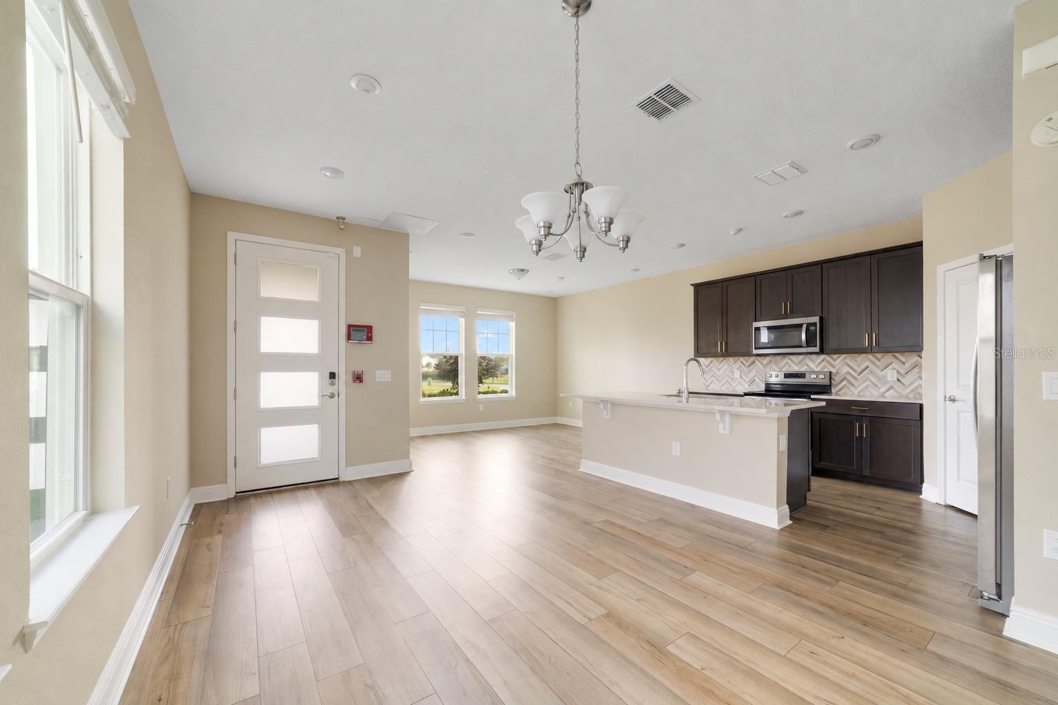14058 Frasier St Property Photo 5
