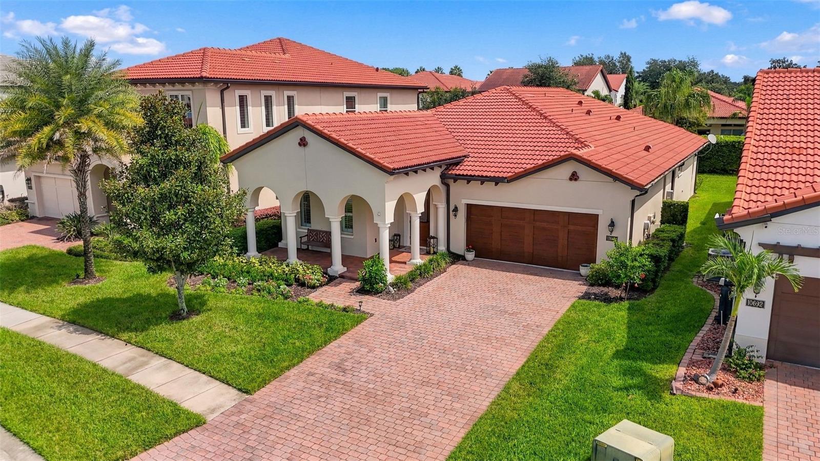 10698 Royal Cypress Way Property Photo 1
