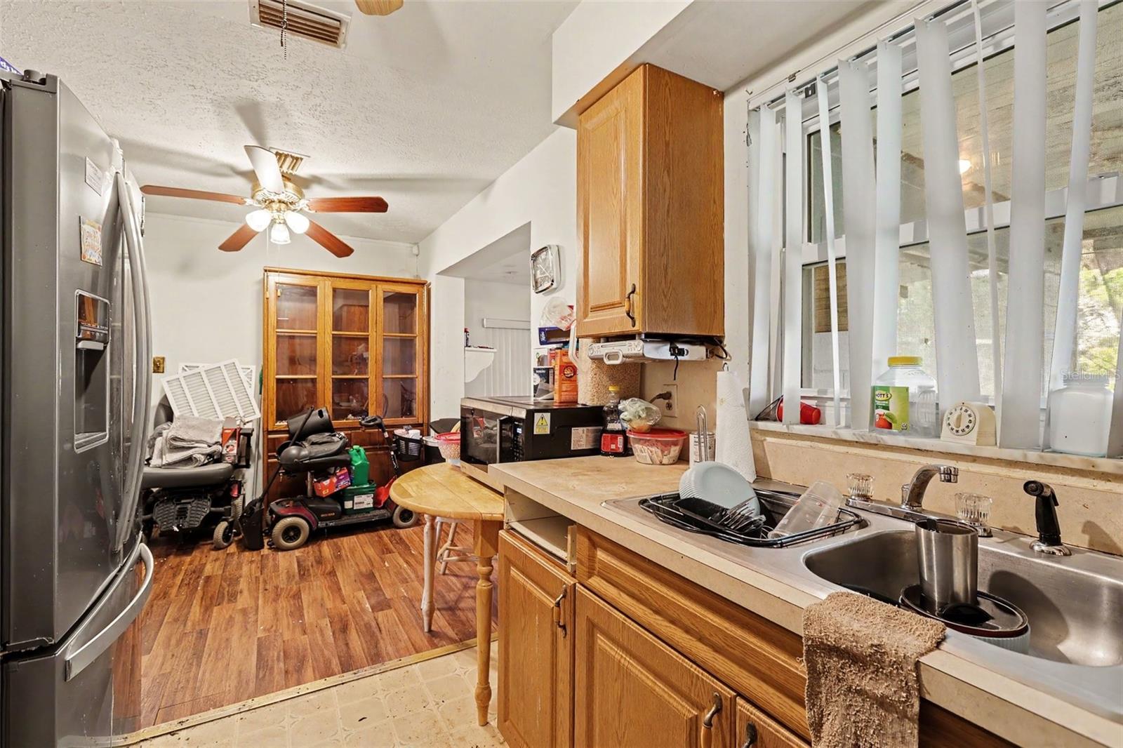 3649 Lefever St Property Photo 10