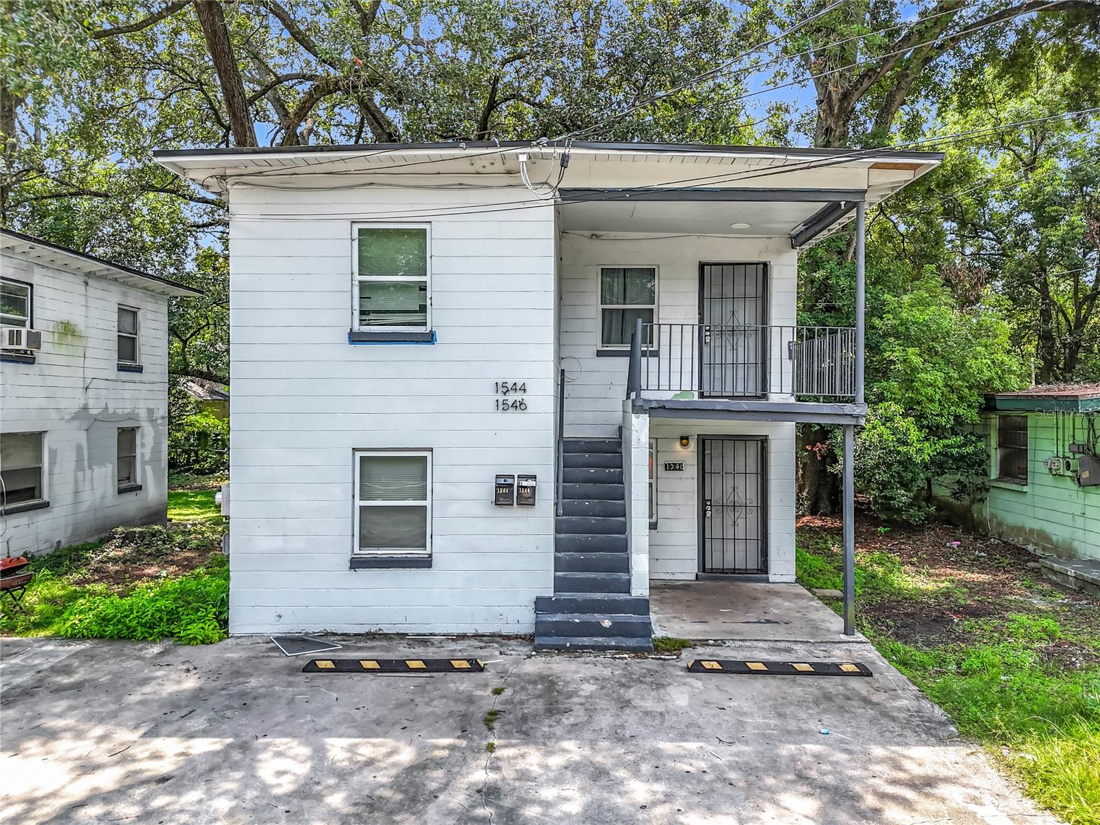 1546 Ella St Property Photo 1