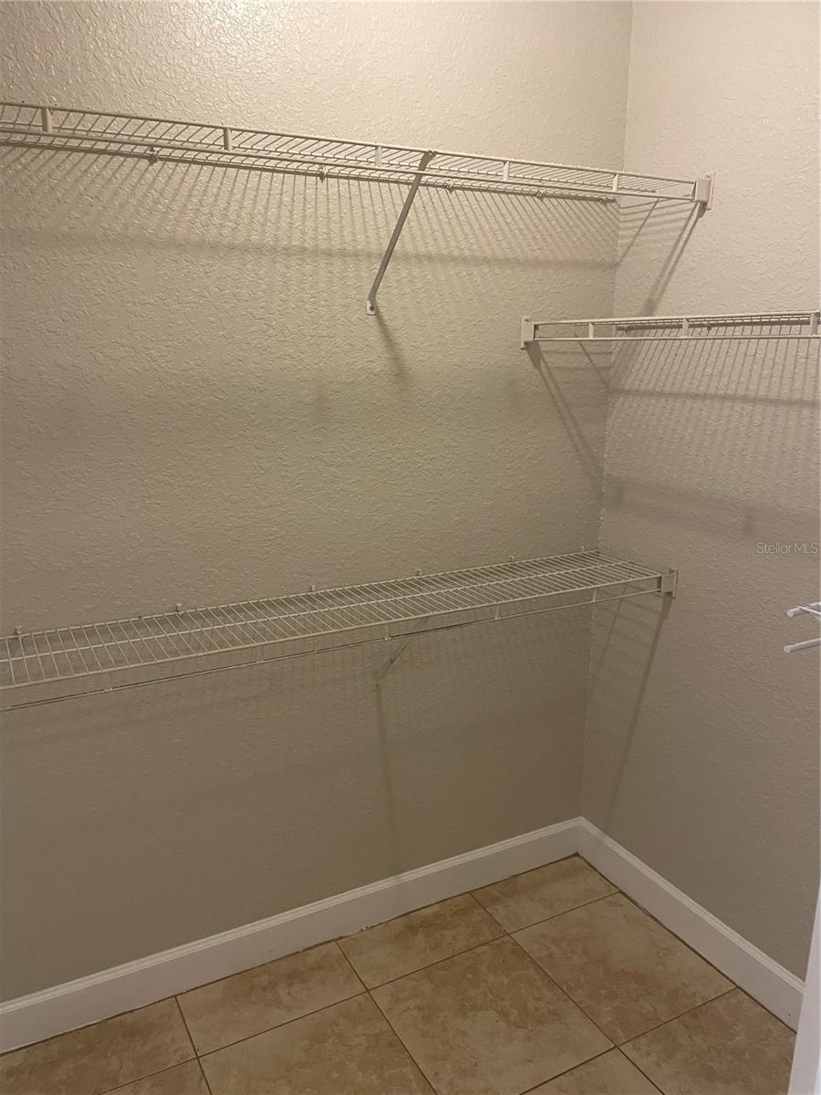 202 E South St #5049 Property Photo 11