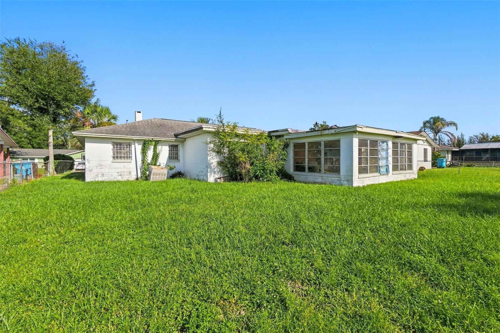 1147 Coretta Way Property Photo 33