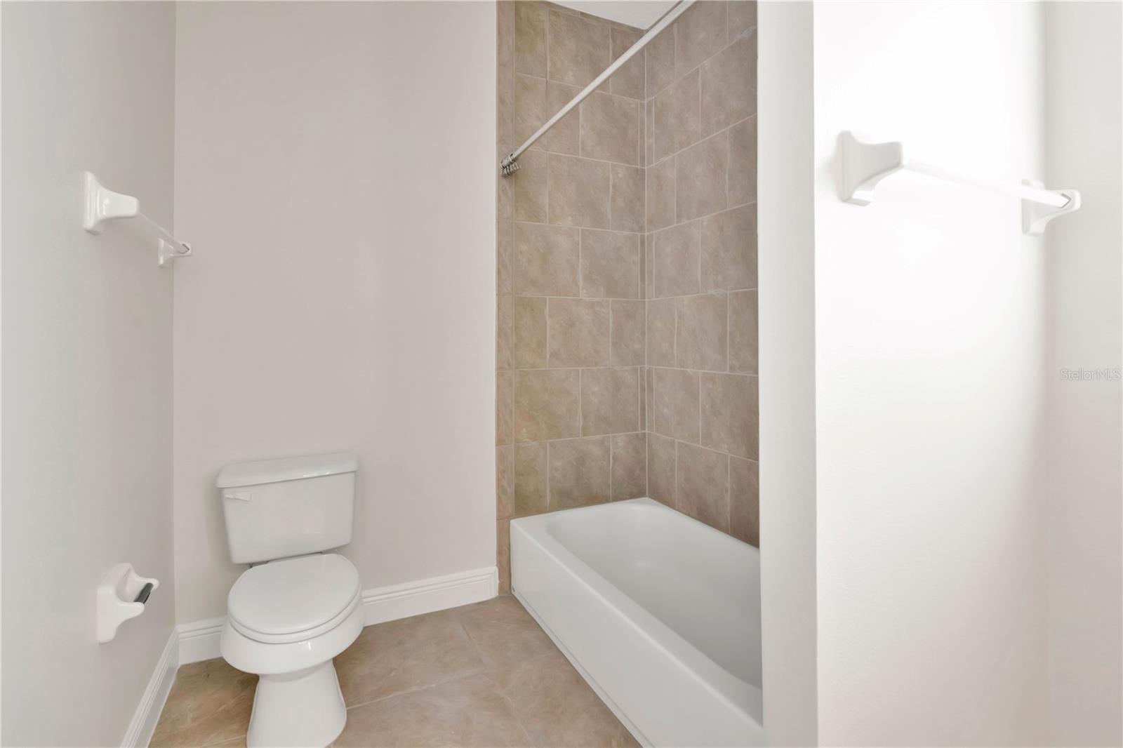 1608 Weber St #2 Property Photo 17