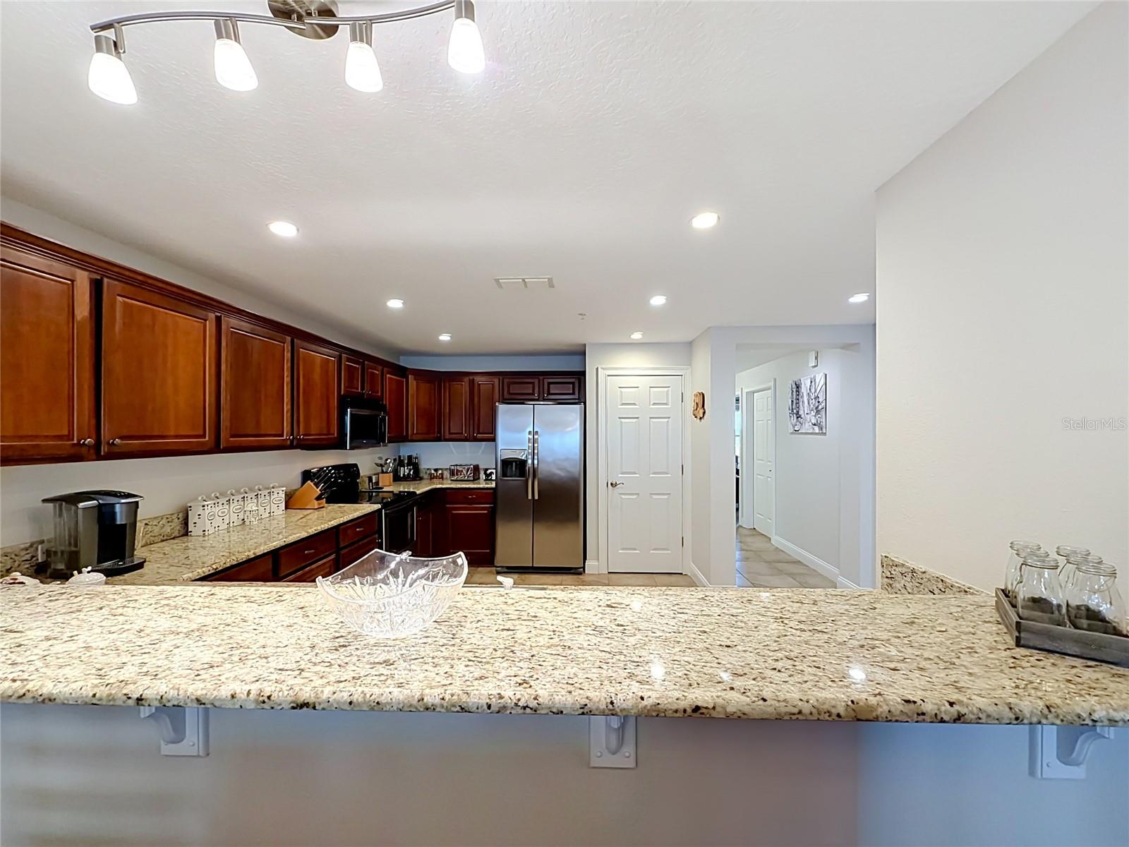 225 W Seminole Blvd #413 Property Photo 21