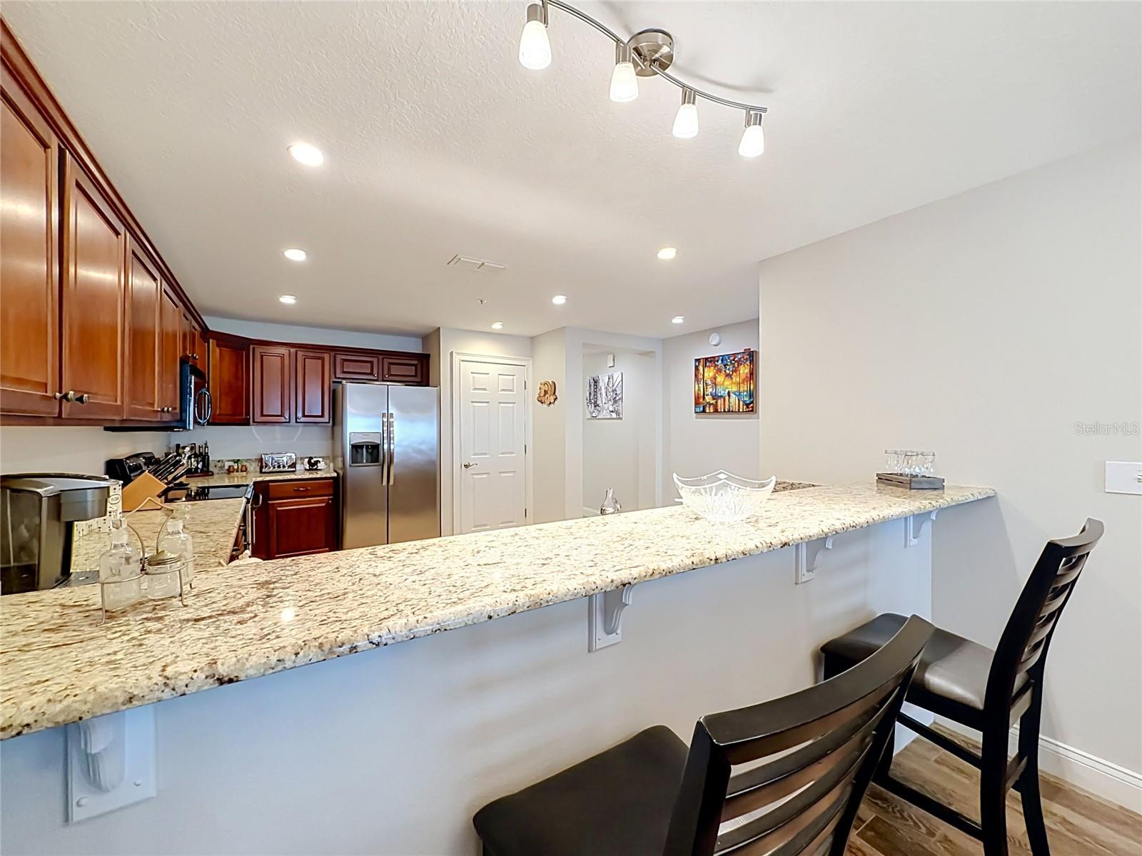 225 W Seminole Blvd #413 Property Photo 22