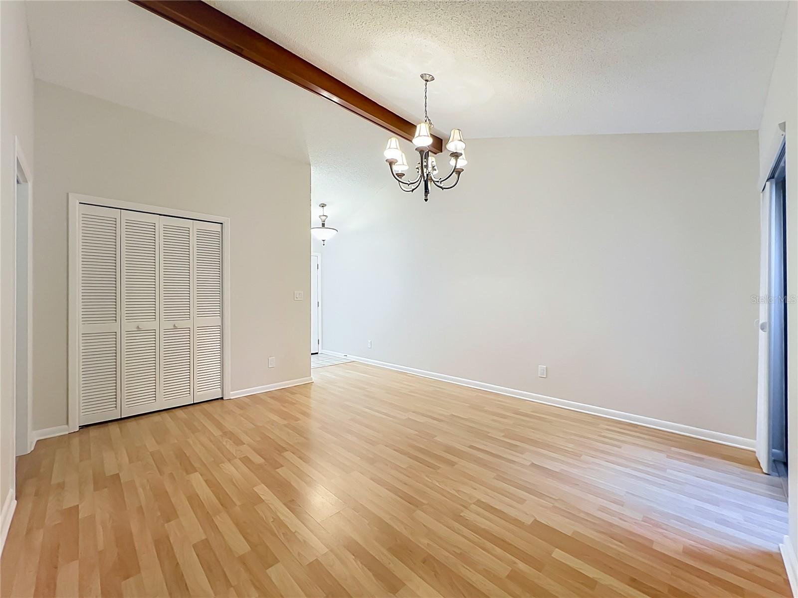 192 Balfour Dr #2 Property Photo 7