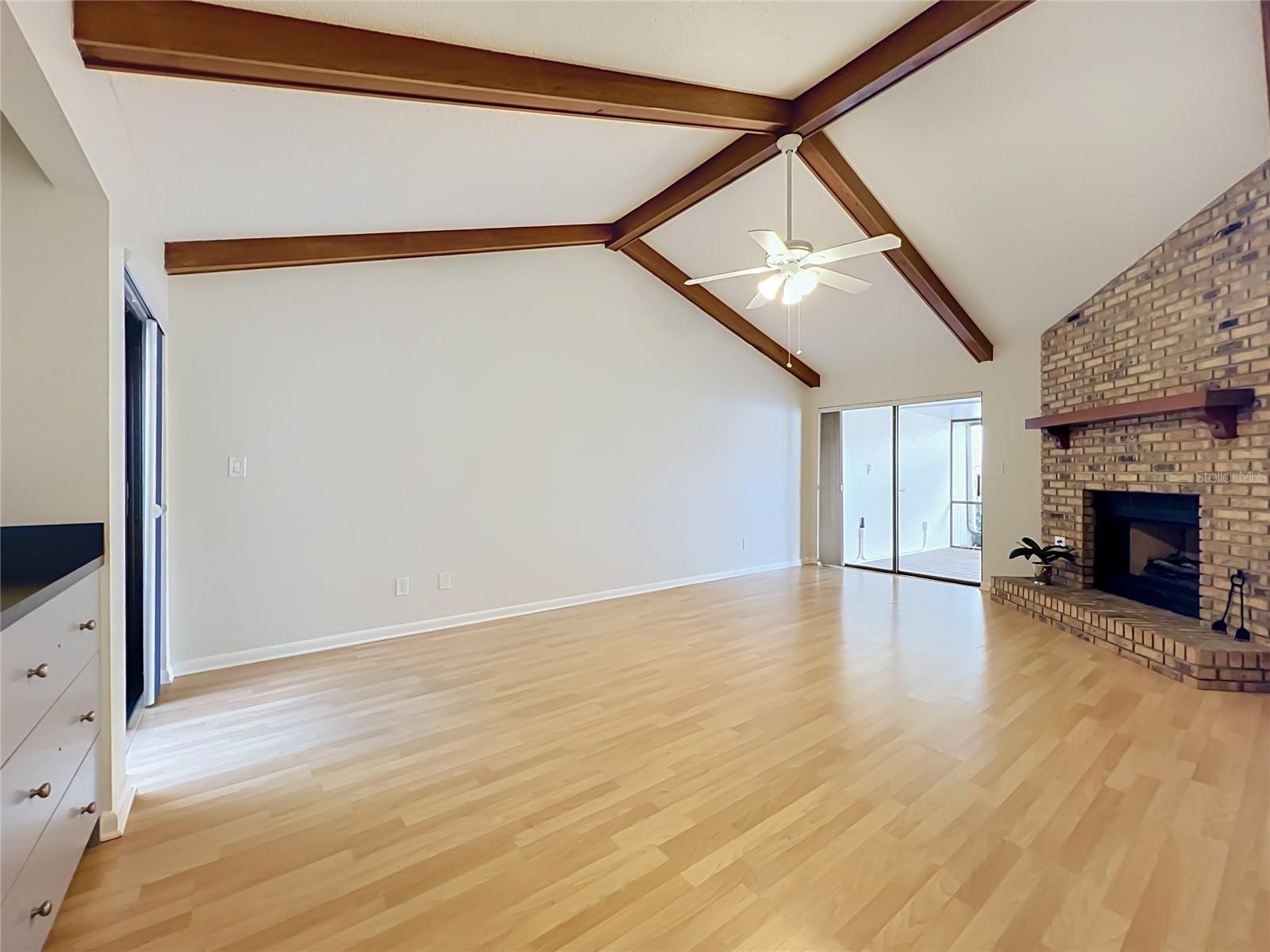 192 Balfour Dr #2 Property Photo 16