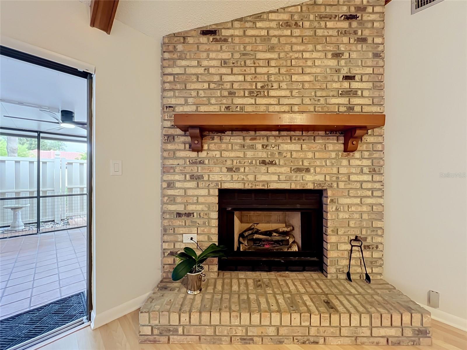 192 Balfour Dr #2 Property Photo 17