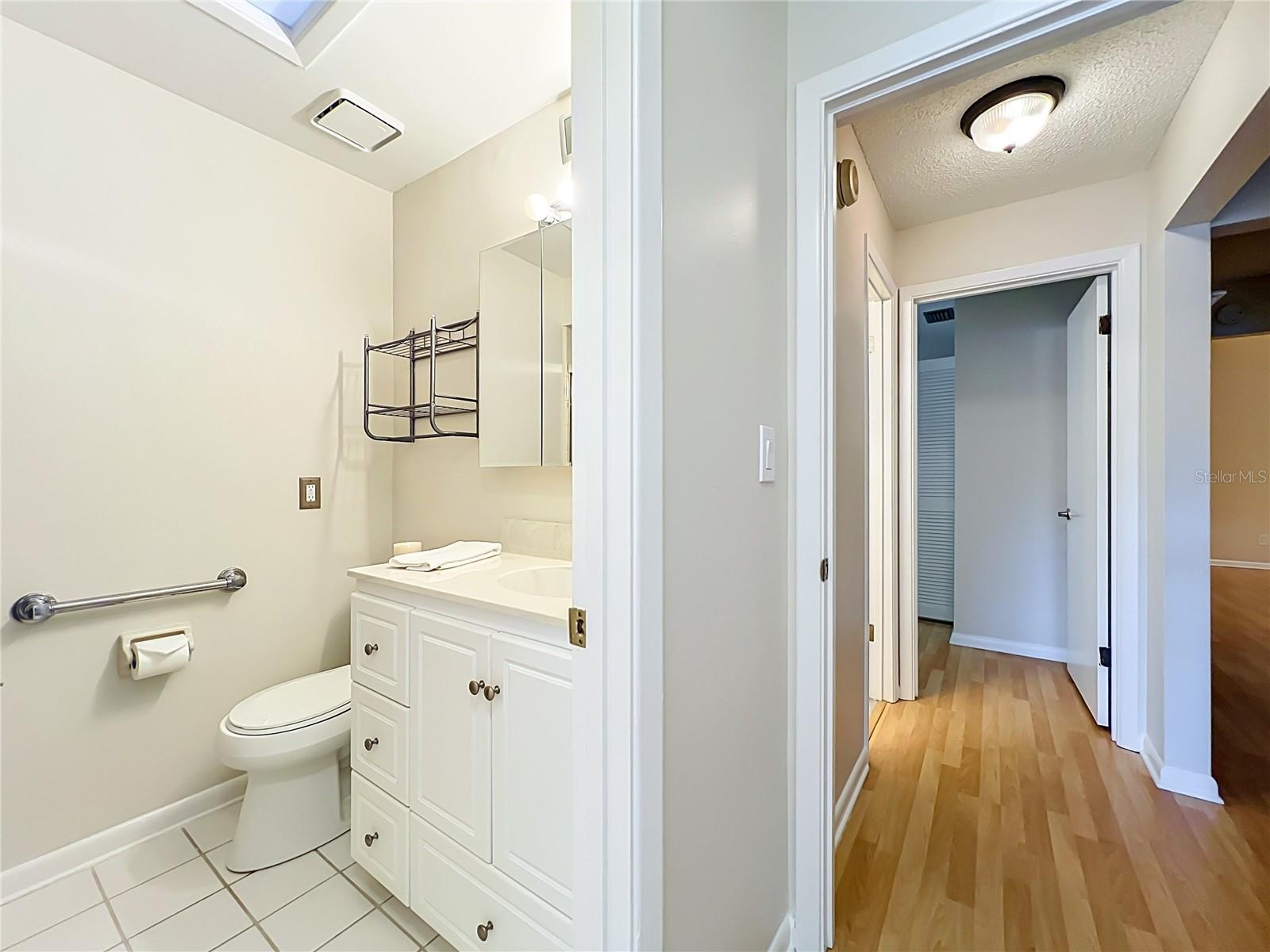 192 Balfour Dr #2 Property Photo 36