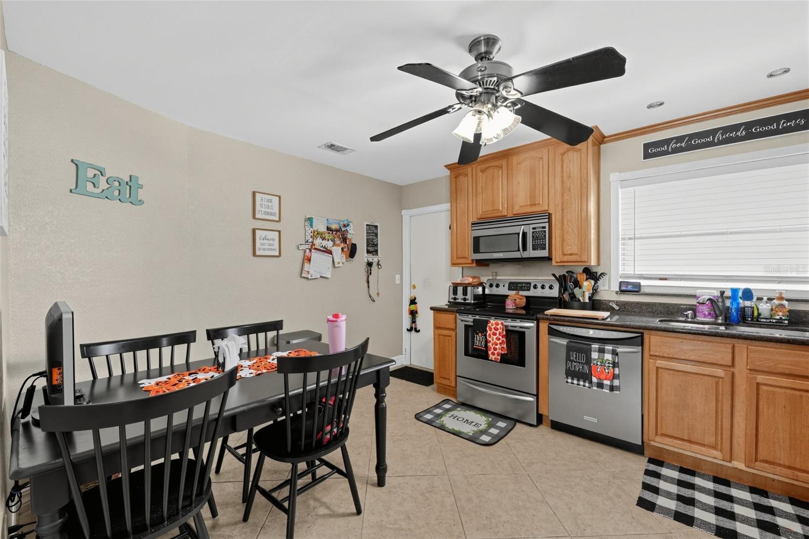 4165 Rolling Springs Dr Property Photo 9