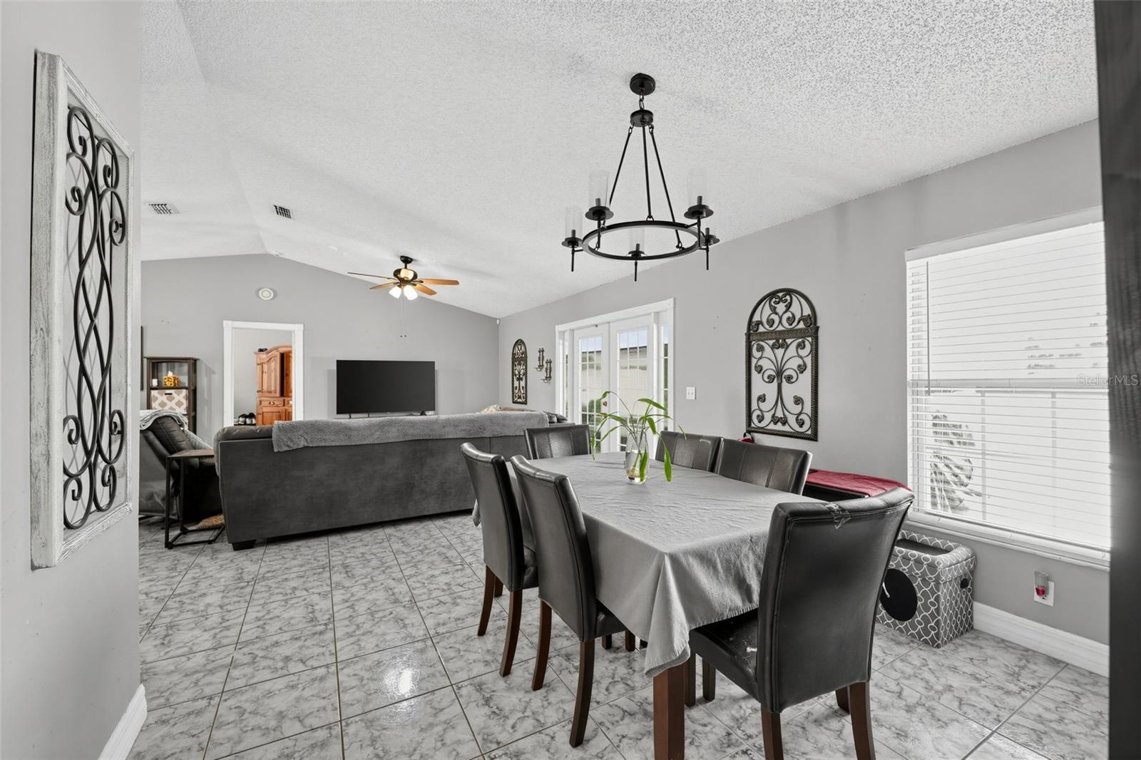 4165 Rolling Springs Dr Property Photo 15