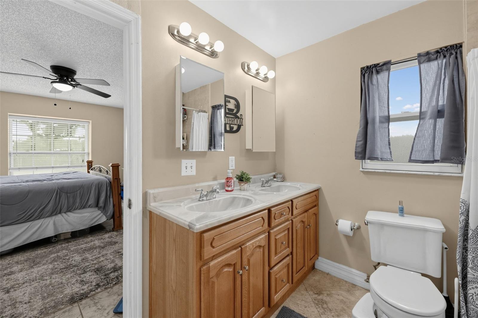 4165 Rolling Springs Dr Property Photo 29