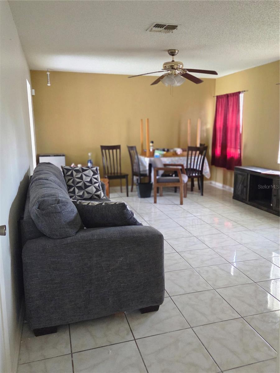 221 Citrus Dr Property Photo 8