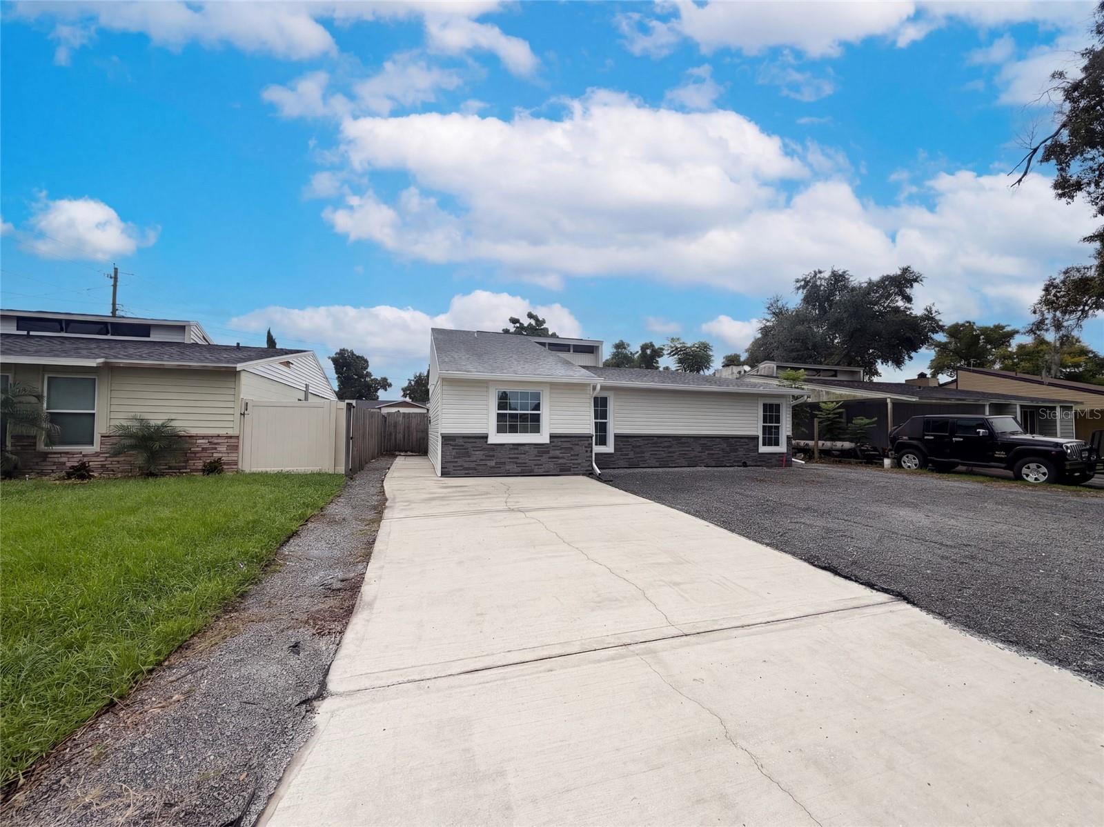 4610 Devon Ave Property Photo 18