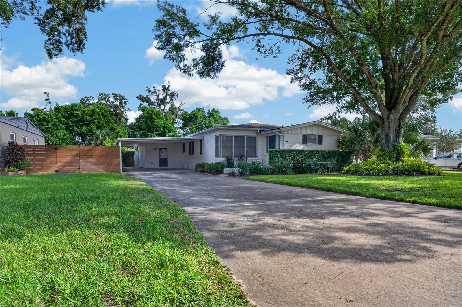 O6443774 Property Photo 1