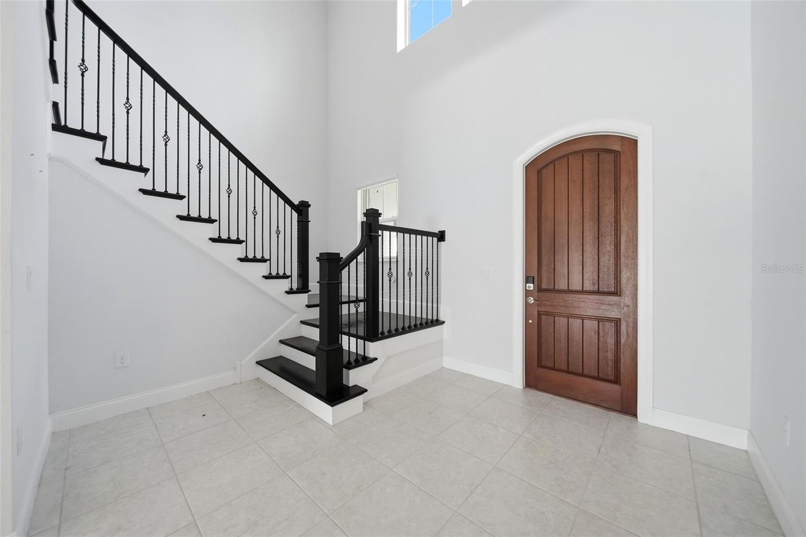 10397 Royal Cypress Way Property Photo 8