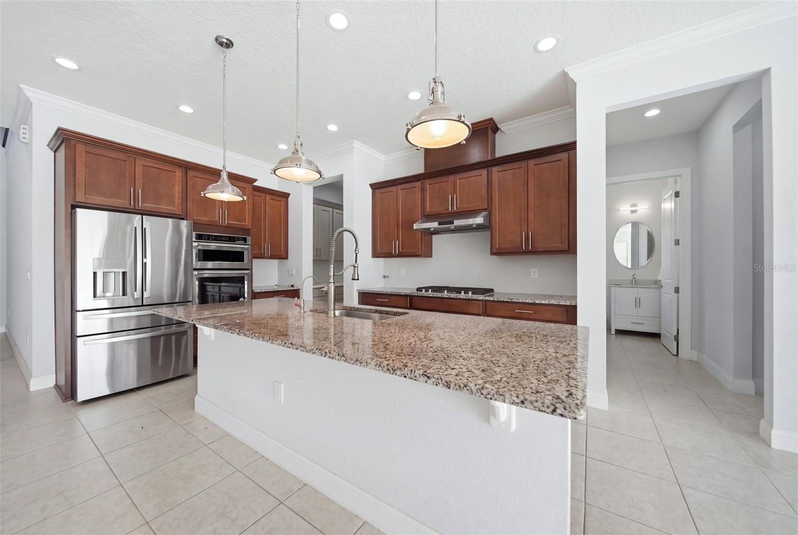 10397 Royal Cypress Way Property Photo 12