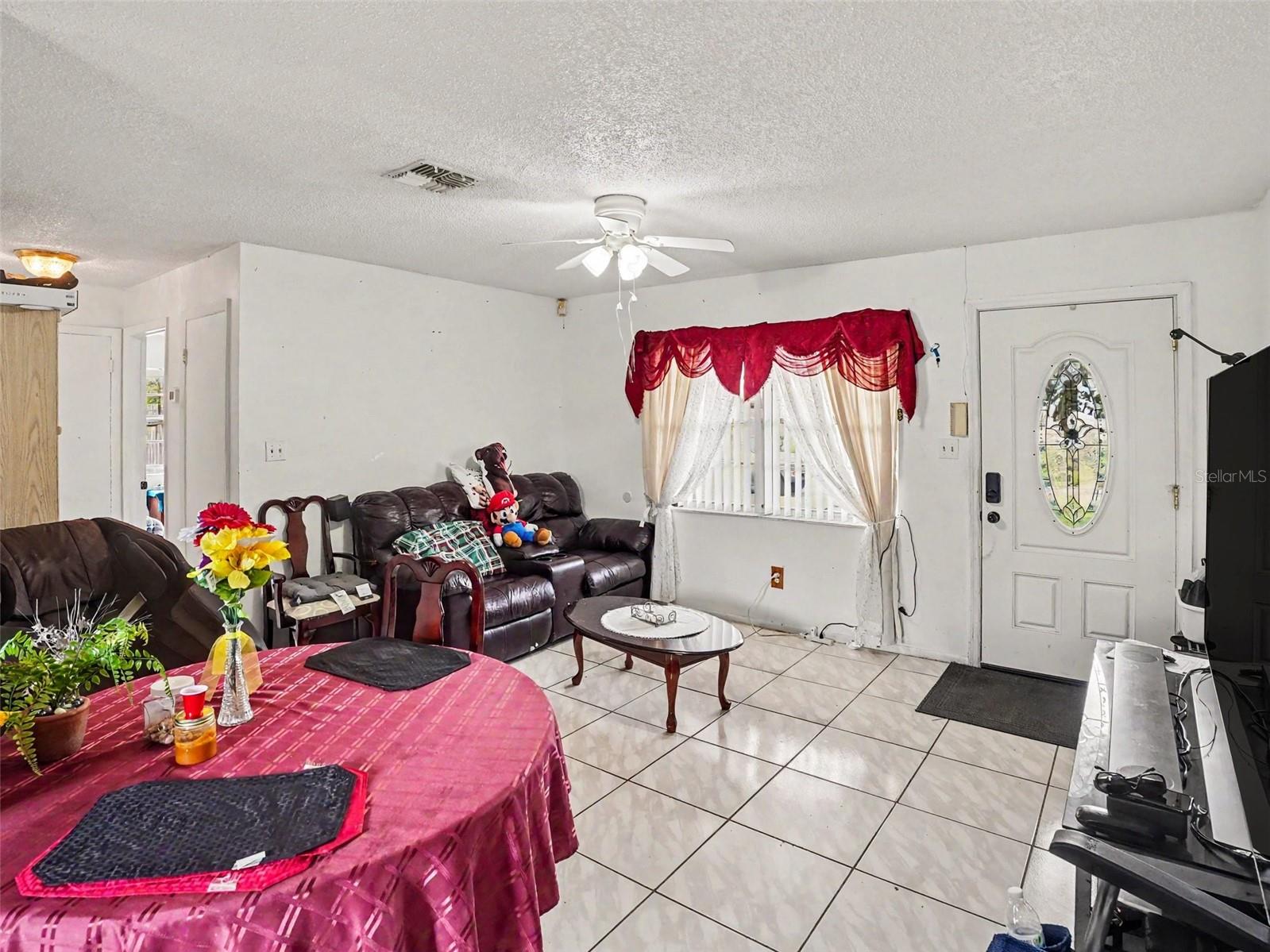 156 Guaymas Dr Property Photo 6