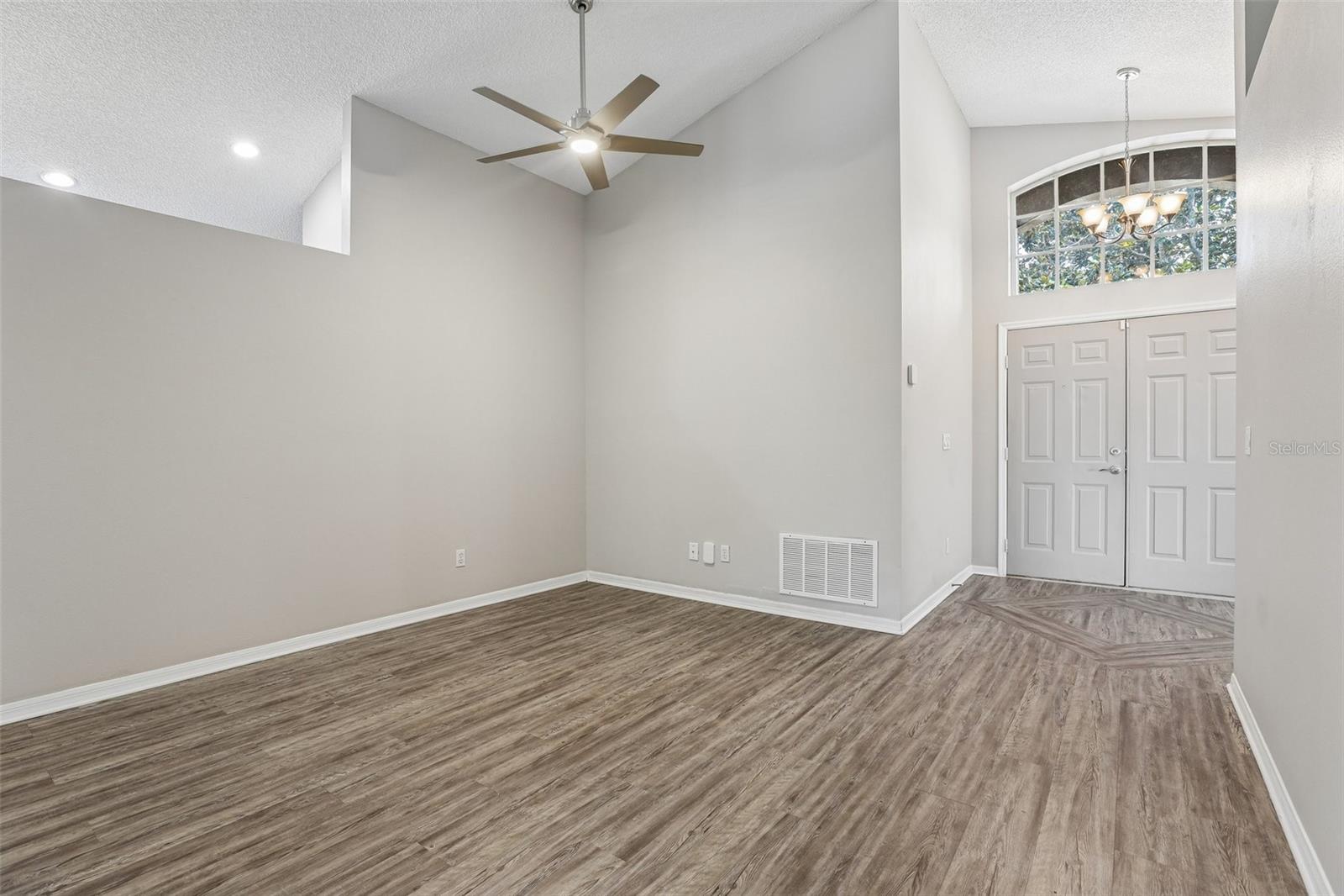 2037 Cranberry Isles Way Property Photo 4