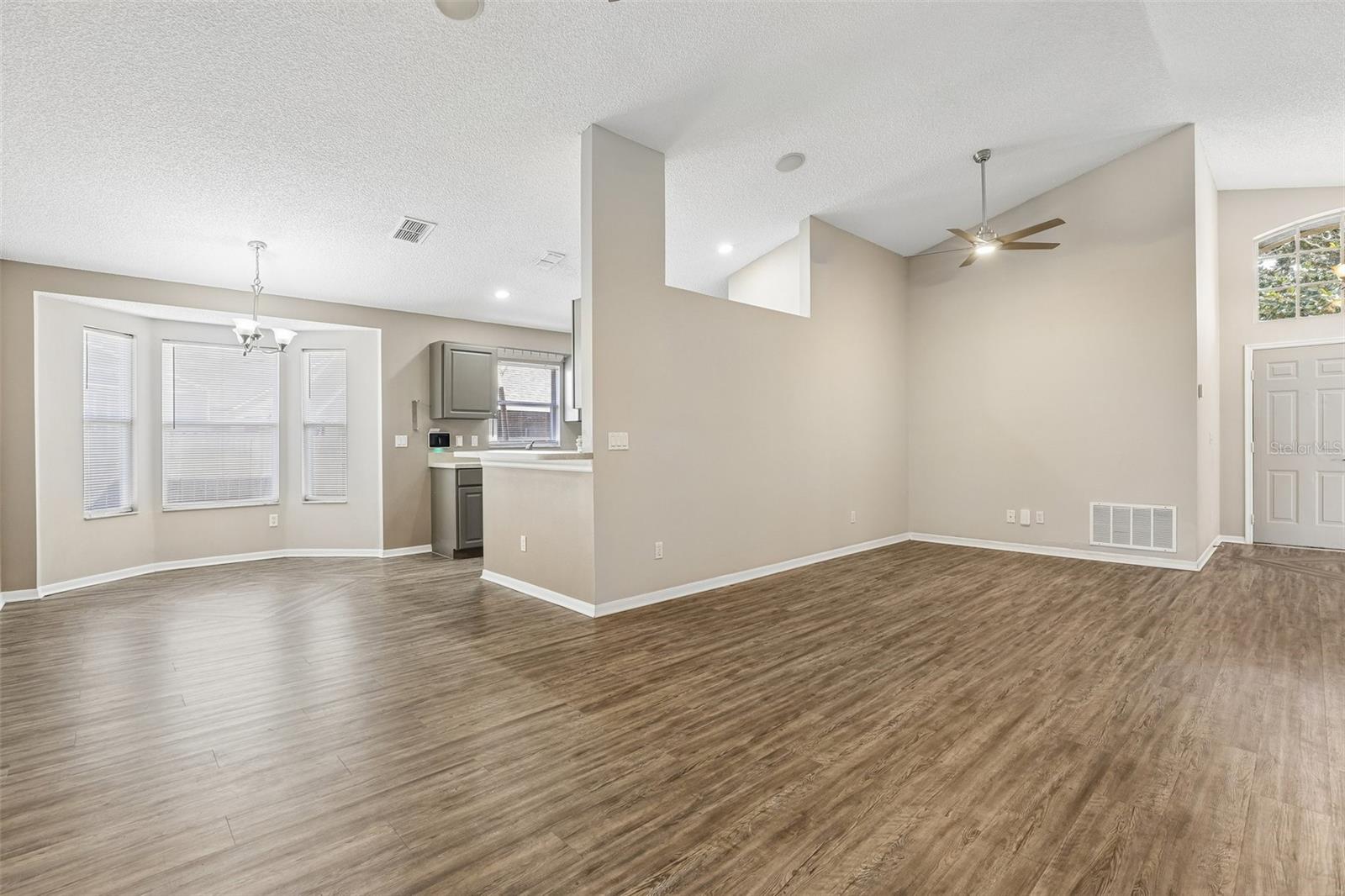 2037 Cranberry Isles Way Property Photo 8