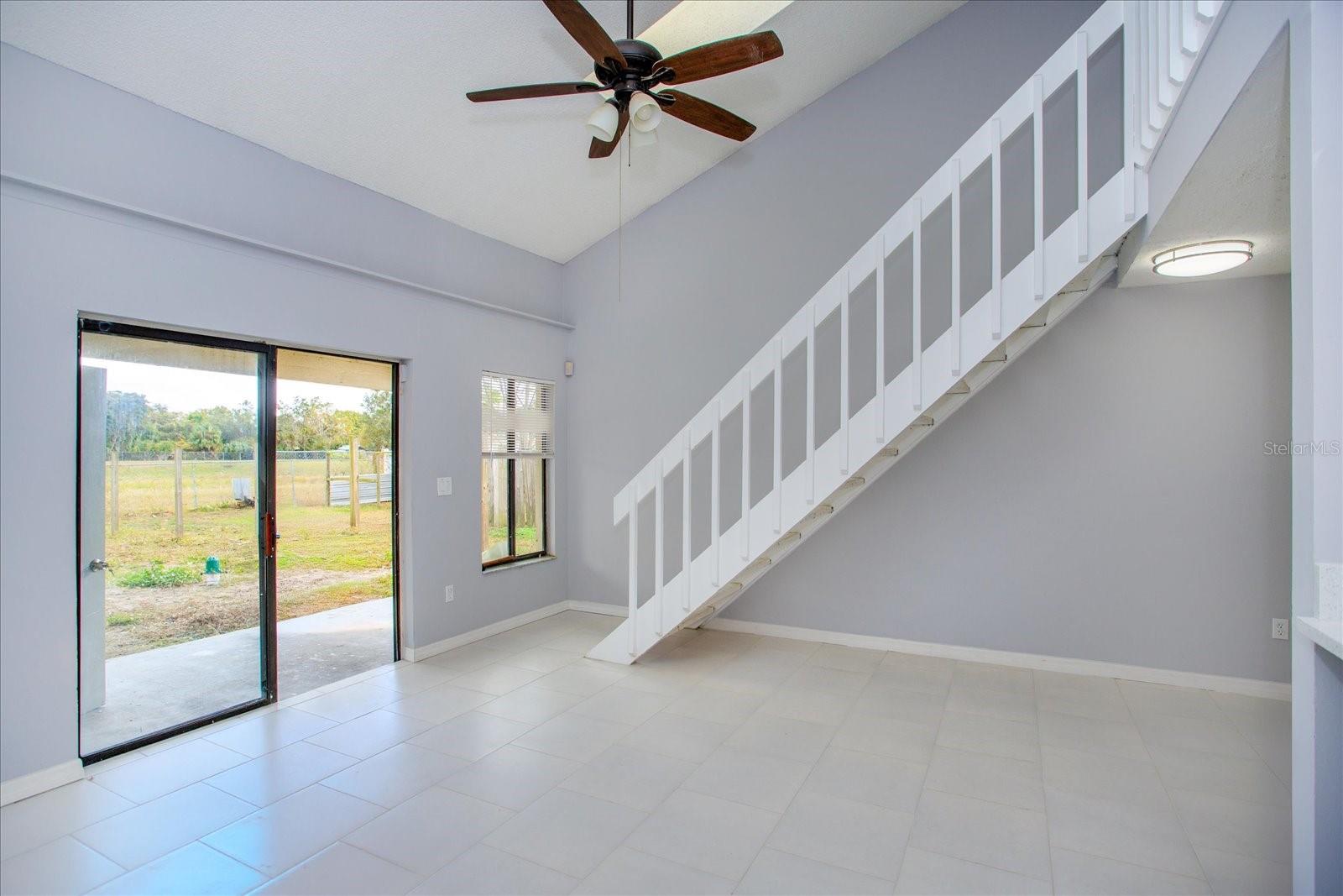 2703 Hunt Club Ln Property Photo 6