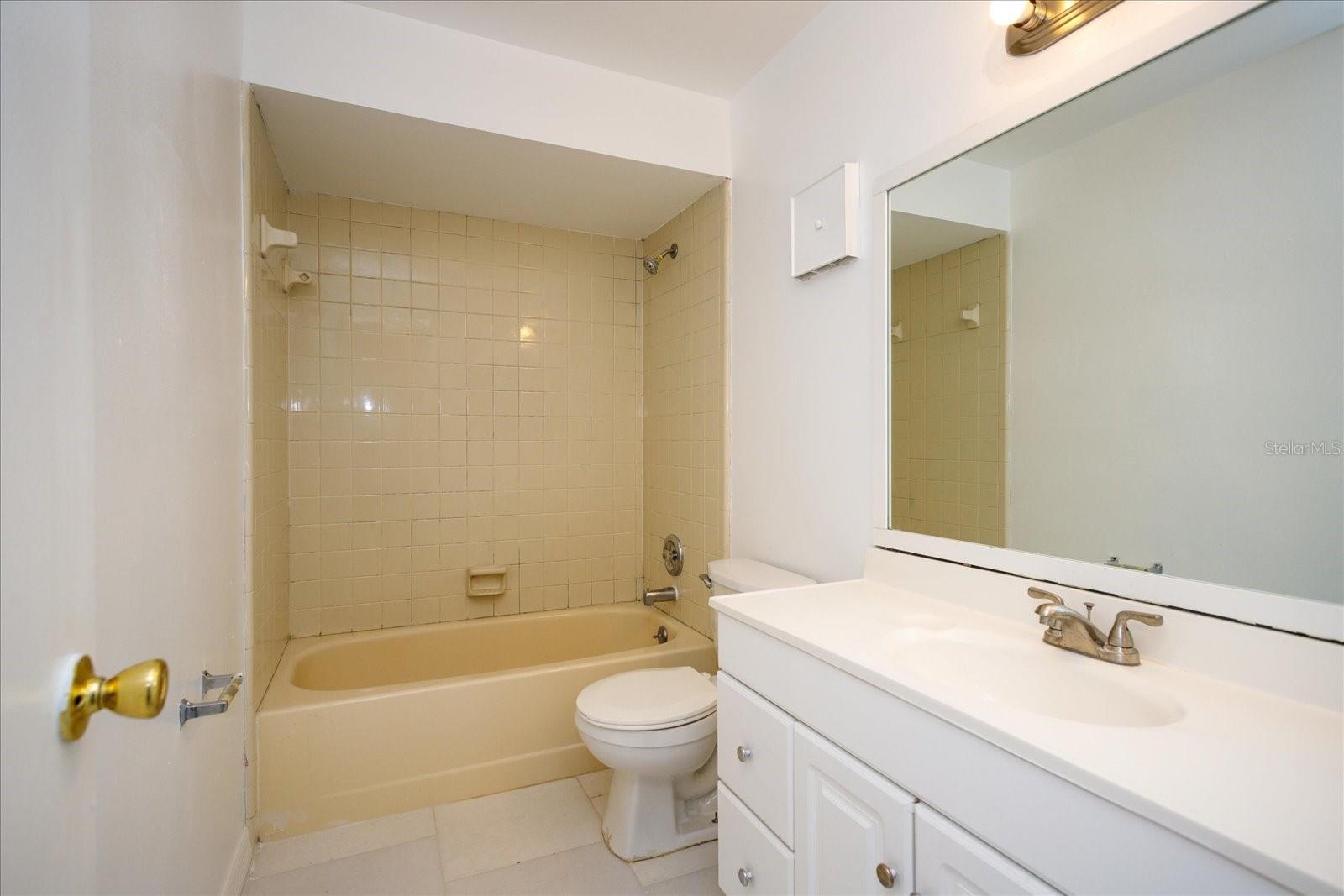 2703 Hunt Club Ln Property Photo 10