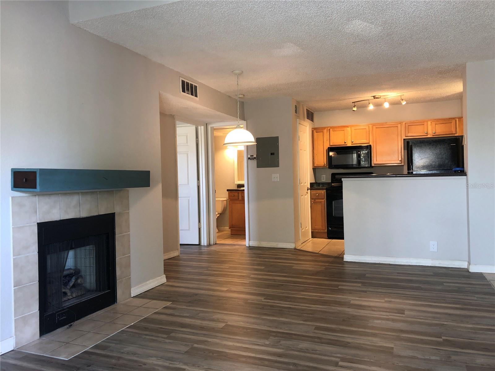 420 Forestway Cir #302 Property Photo 12