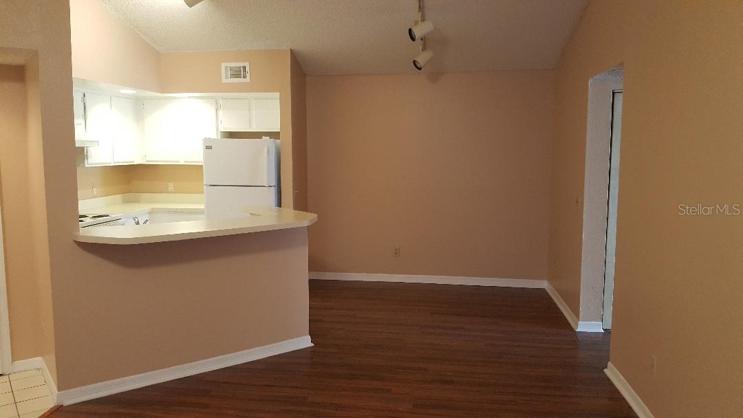 4528 Commander Dr #2038 Property Photo 5