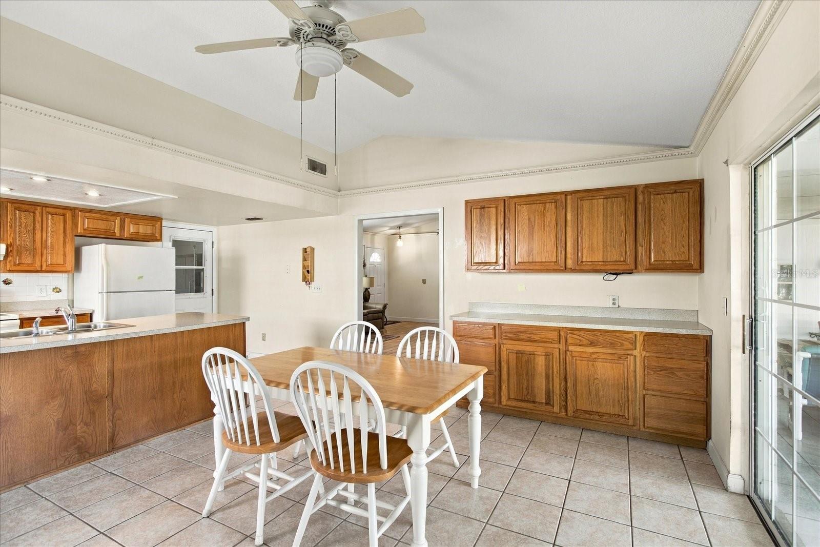 3240 Autumnwood Trl Property Photo 10