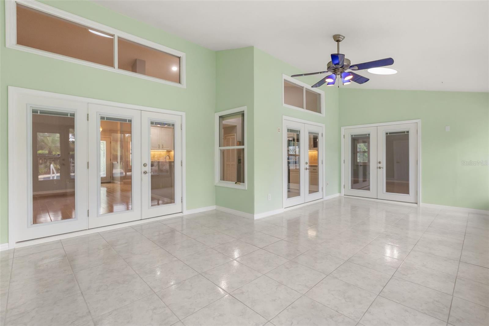 13560 Dornoch Dr Property Photo 23