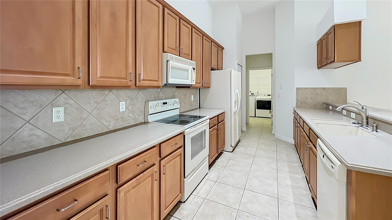 6930 Remington View Ct Property Photo 10