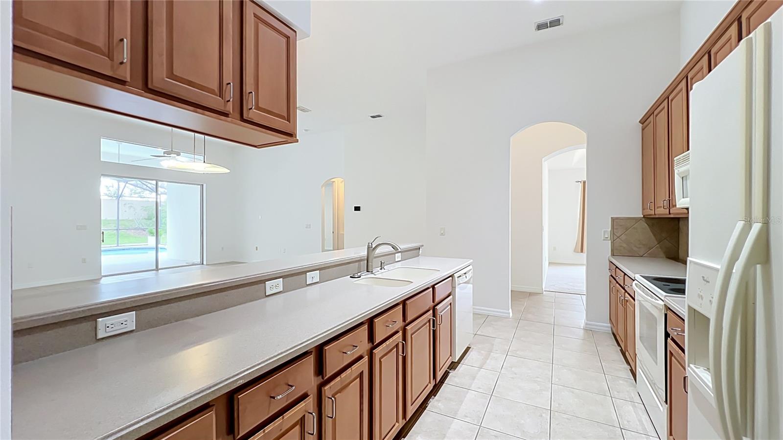 6930 Remington View Ct Property Photo 11