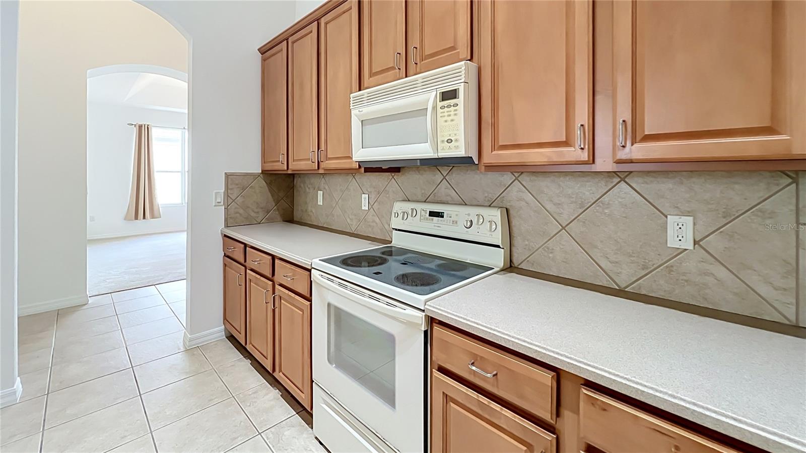 6930 Remington View Ct Property Photo 12