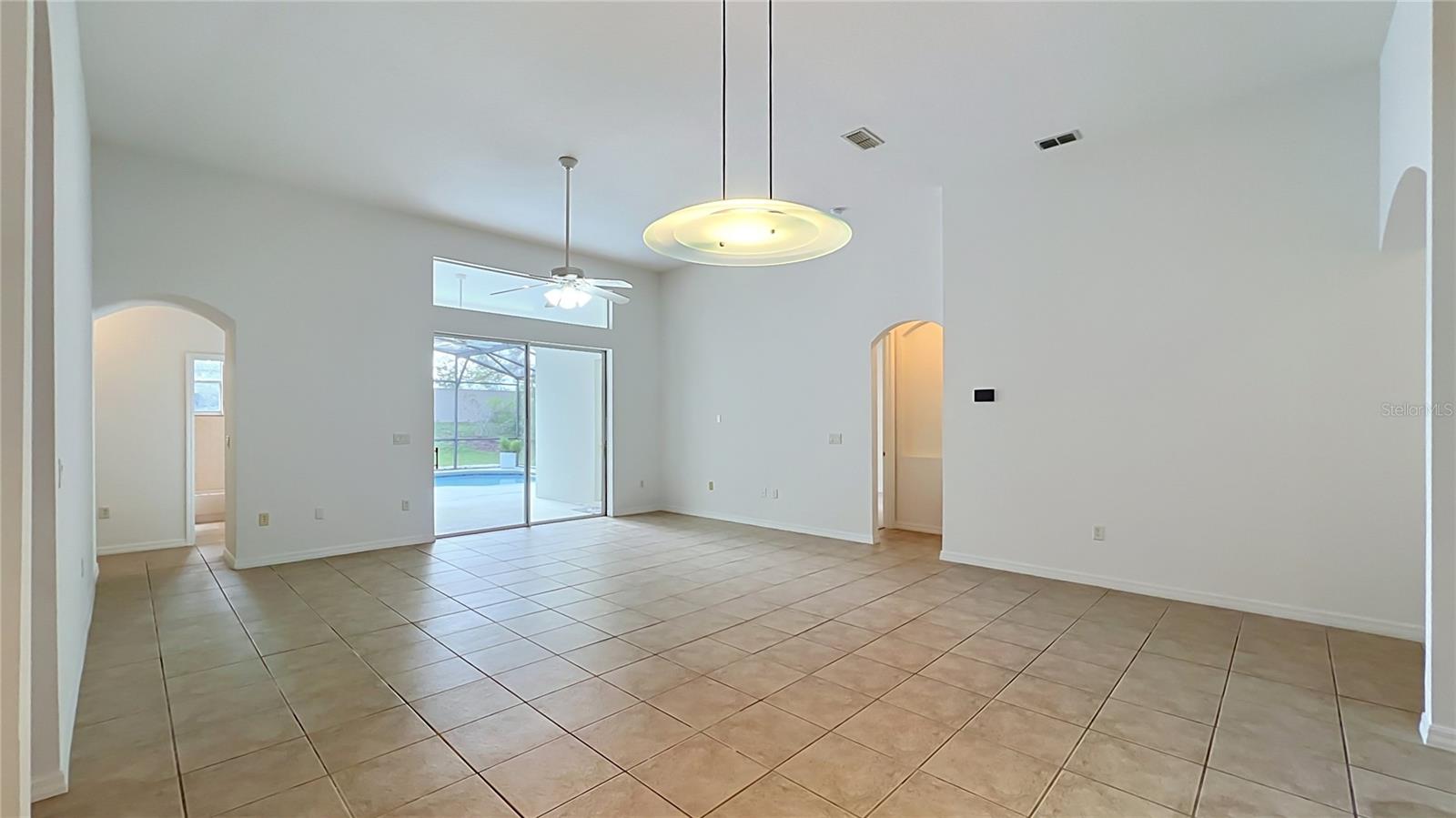6930 Remington View Ct Property Photo 20