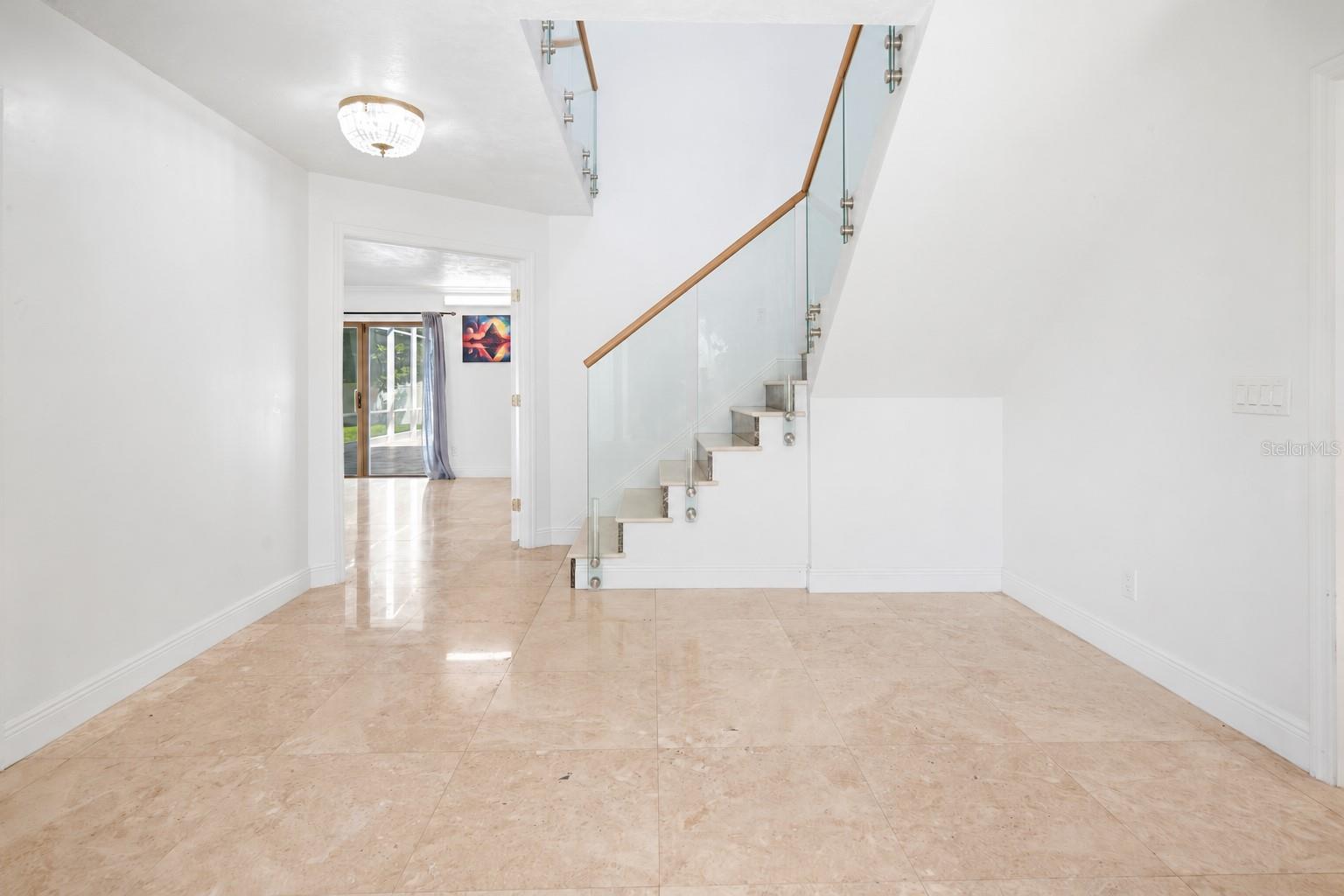 433 Pelican Bay Dr Property Photo 10