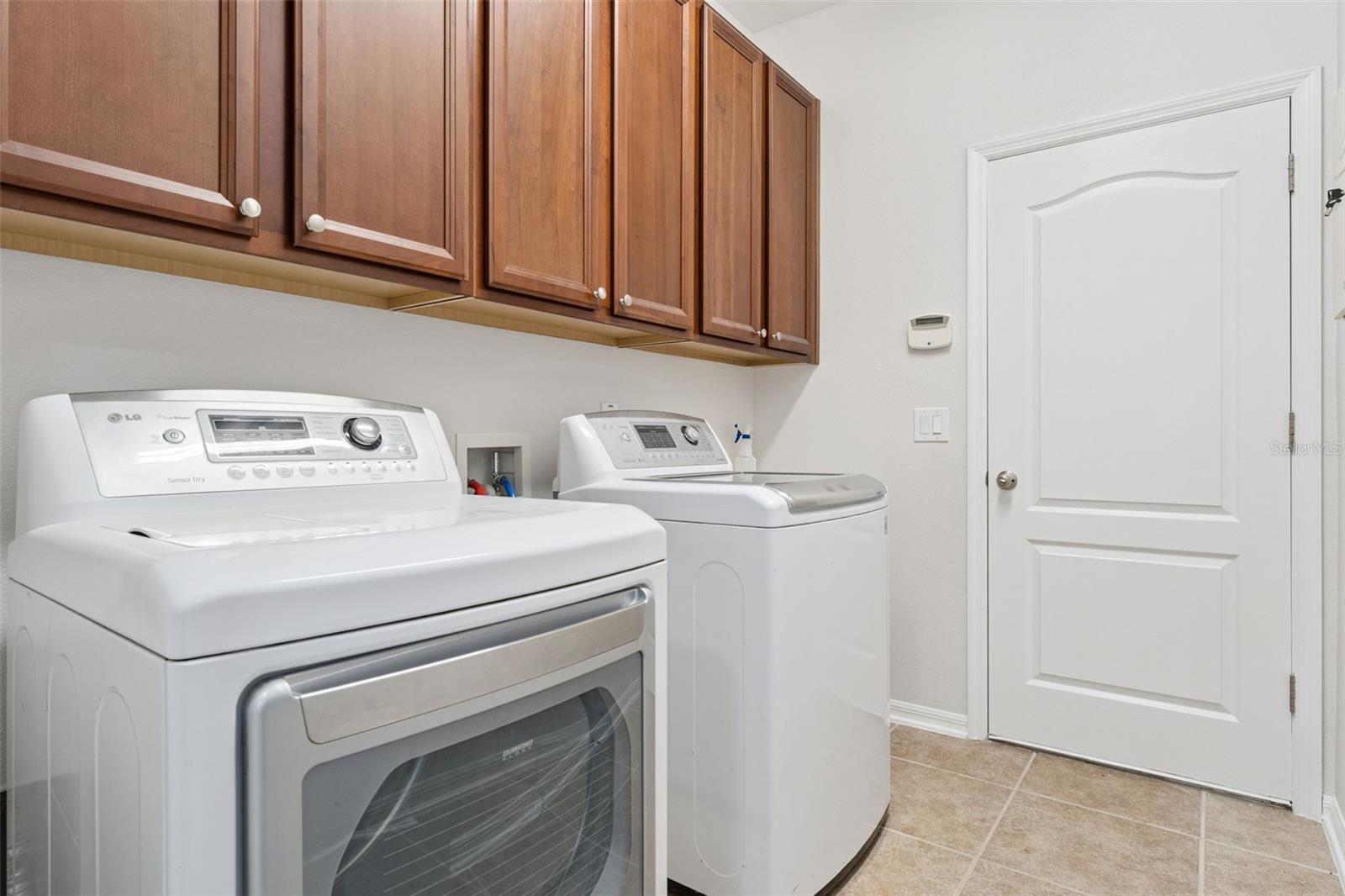 1017 Harmony Ln Property Photo 48