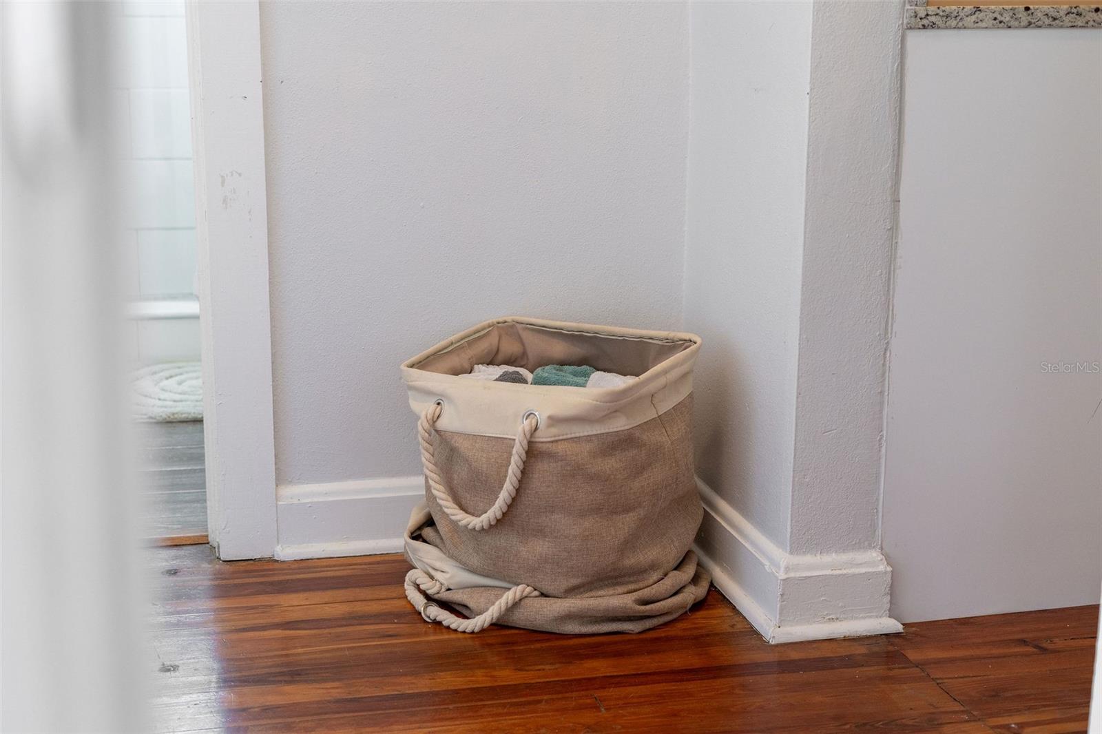 113 Avenue C Se Property Photo 23
