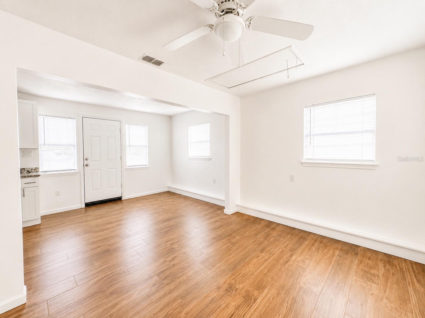 113 Avenue C Se Property Photo 46