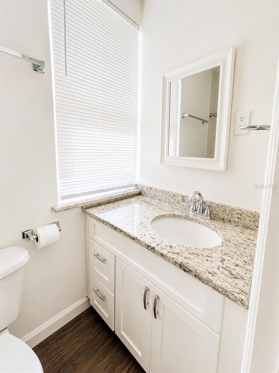 113 Avenue C Se Property Photo 53