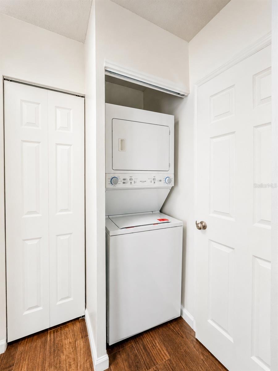 113 Avenue C Se Property Photo 54