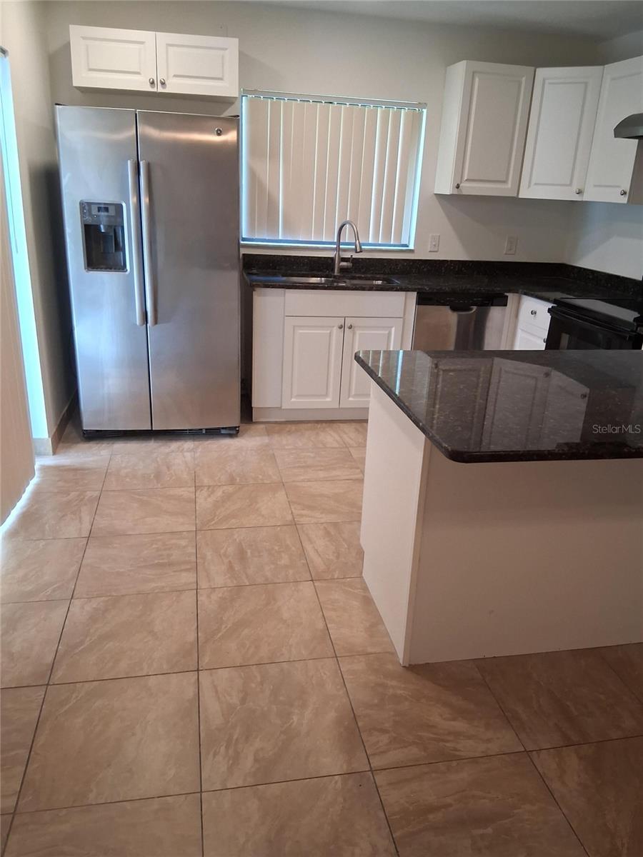 15301 W Pond Woods Dr #303 Property Photo 3