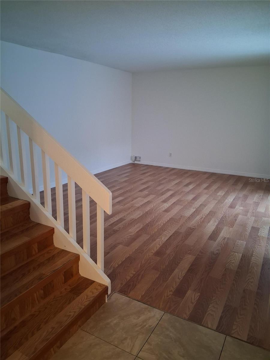 15301 W Pond Woods Dr #303 Property Photo 7
