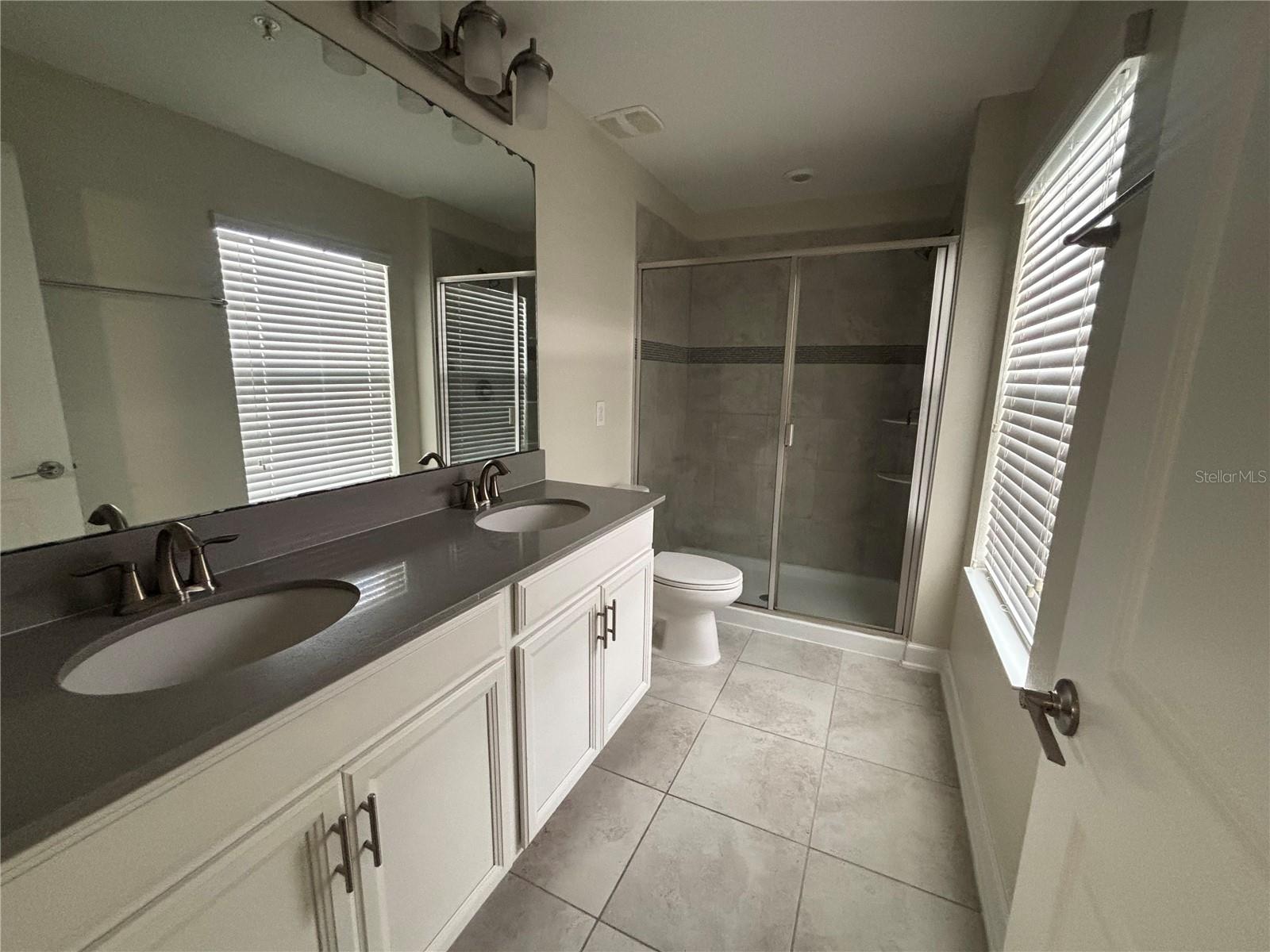 11761 Fiction Ave Property Photo 10