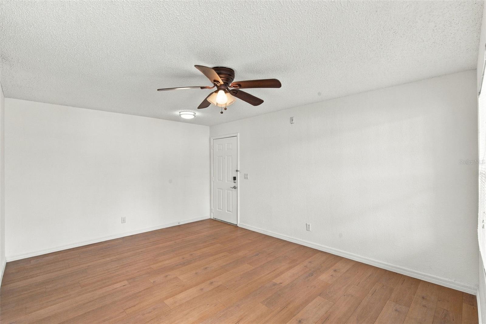 11582 Westwood Blvd #1425 Property Photo 6