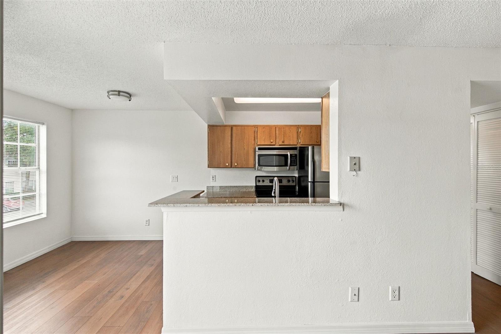11582 Westwood Blvd #1425 Property Photo 10