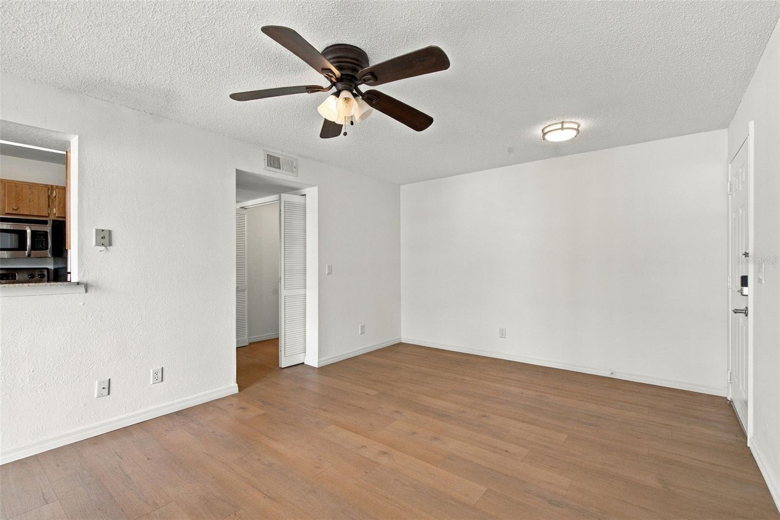 11582 Westwood Blvd #1425 Property Photo 20