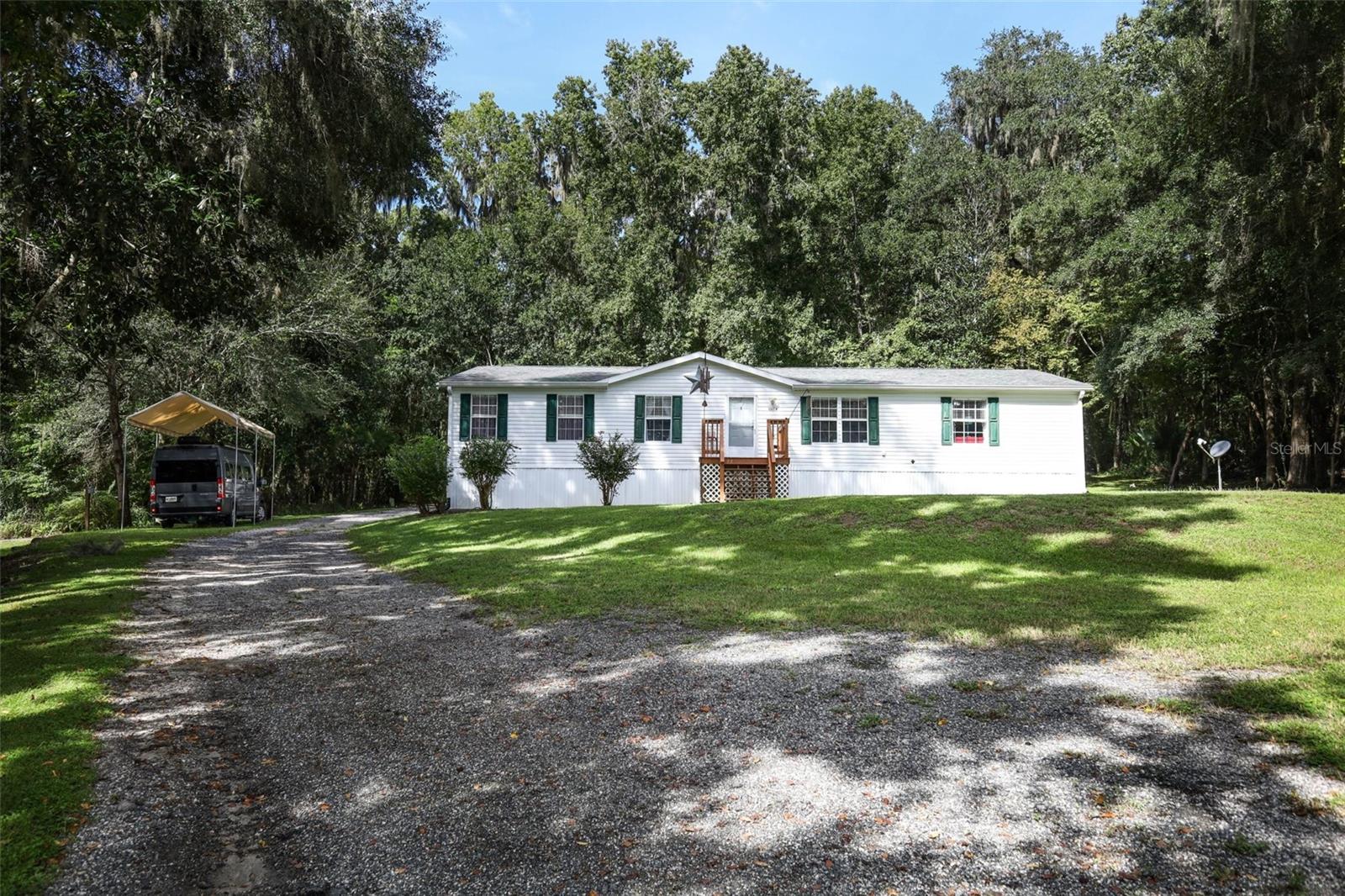 13174 Se 30th Ct Property Photo 2